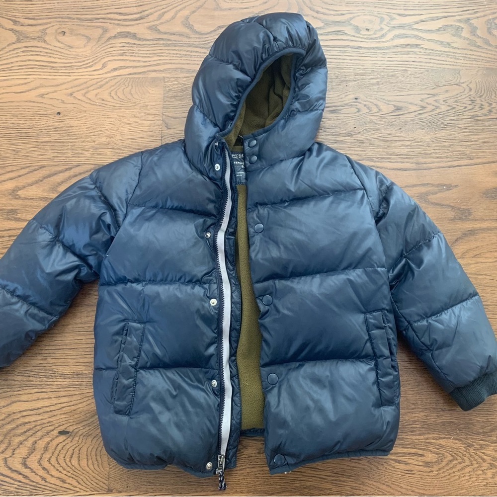 J.crew kids puffer navy jacket size 6/7